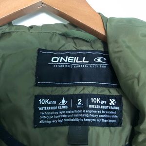 Green jacket O’Neil